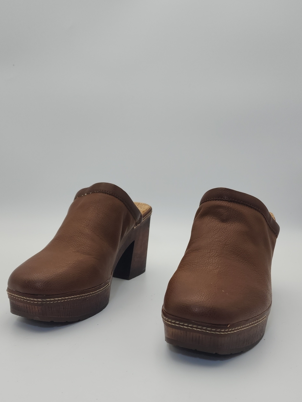 Korks Women's Lori Platform Block-Heel Clog Mules Brown Size 10